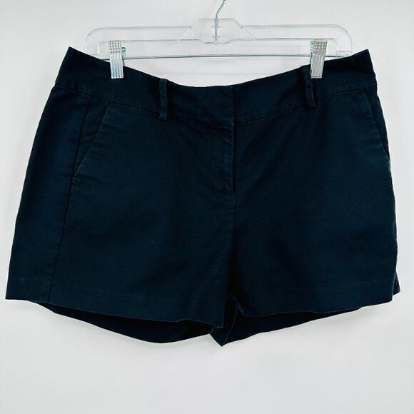Ann Taylor Petite Size 10P Black Signature Mid Rise Shorts - Picture 1 of 7